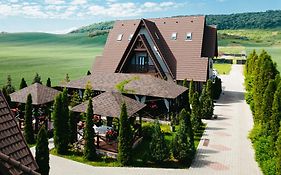 Complex Hanul Cavalerului